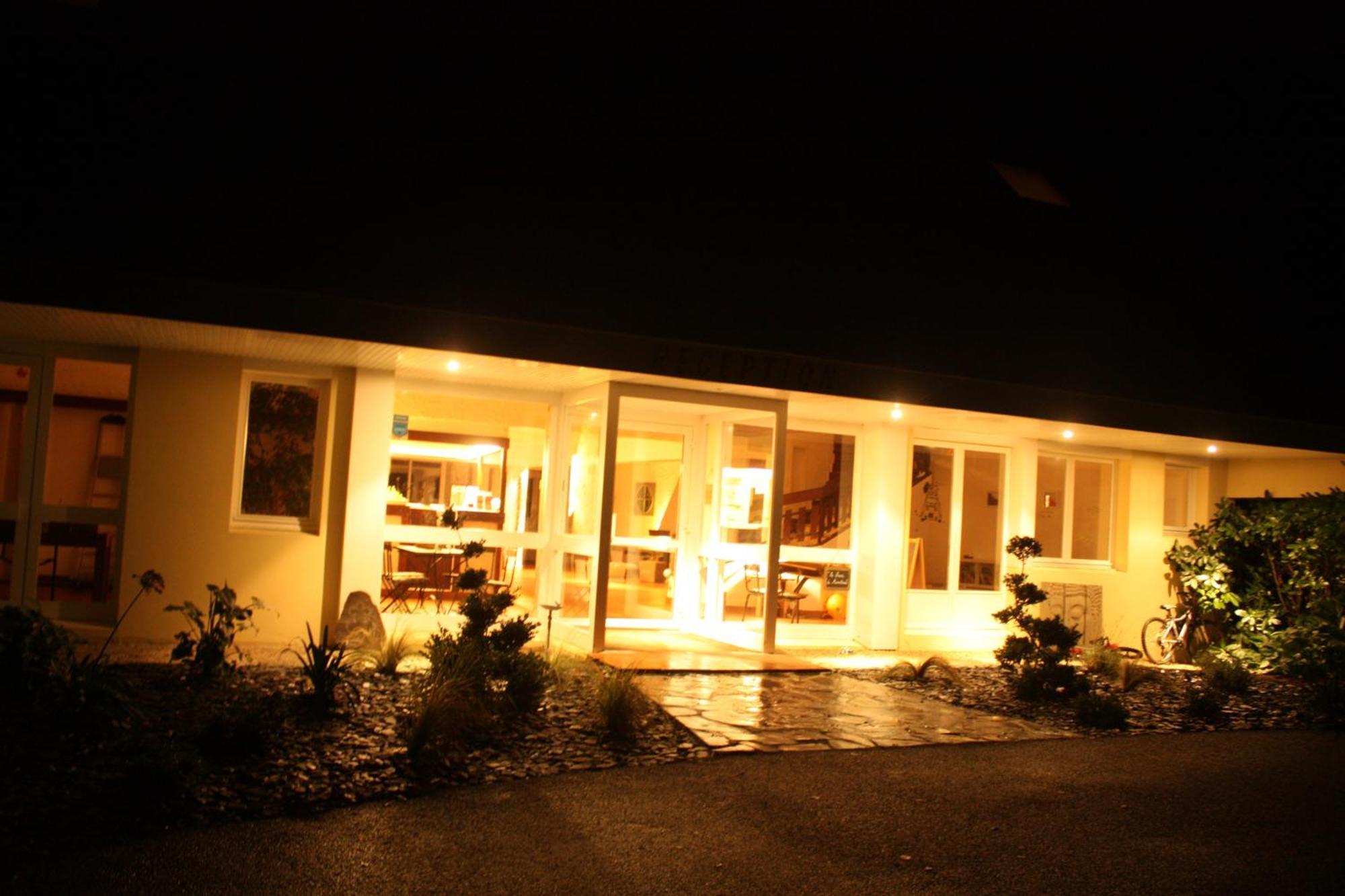 Latitude Ouest Hotel Restaurant & Spa Locronan Exteriér fotografie
