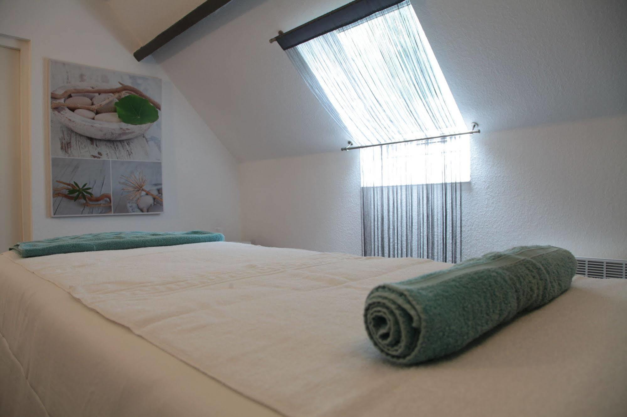 Latitude Ouest Hotel Restaurant & Spa Locronan Exteriér fotografie